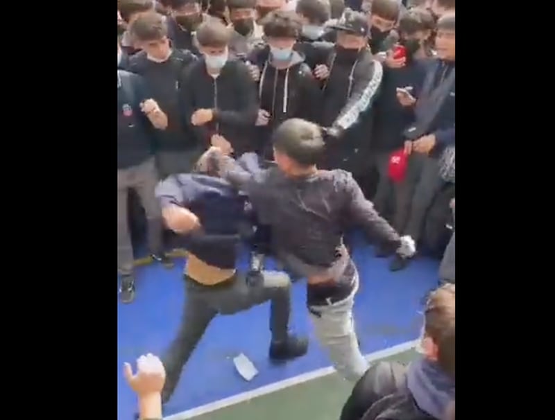 Club de la pelea”: video de estudiantes peleando en el Instituto Nacional  prenden las alarmas – Publimetro Chile