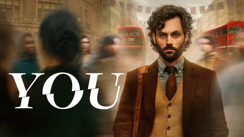 'You': Un Penn Badgley más guapo, pasa de victimario a víctima en la temporada 4