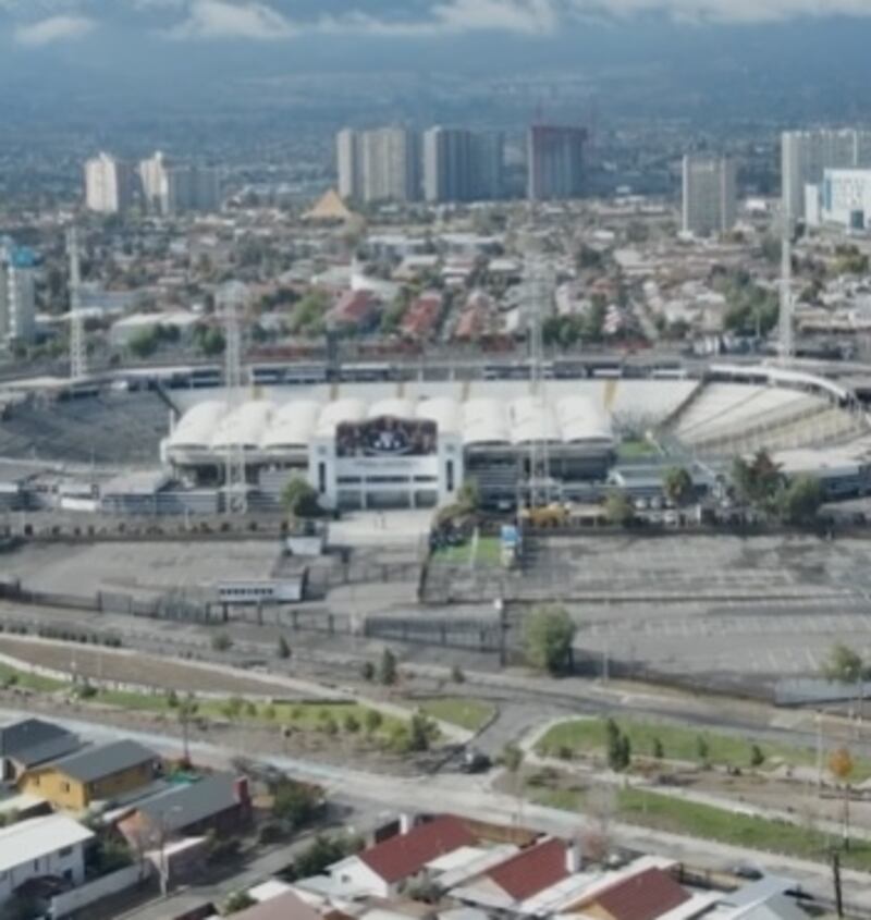 Imagen panorámica del estadio Monumental de Colo Colo, en la comuna de Macul.