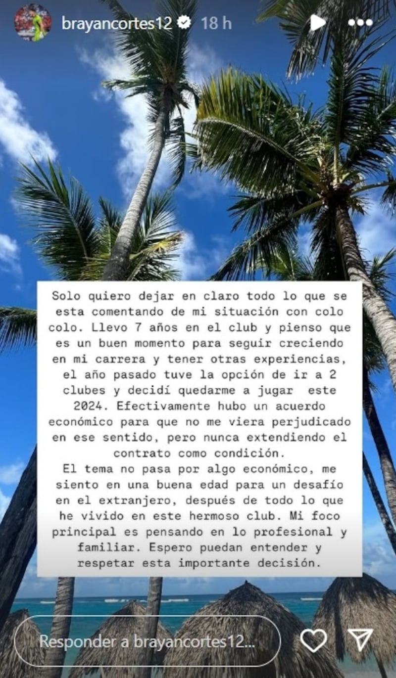 El arquero desmintió los dichos de Aníbal Mosa, respecto que había firmado una extensión de su contrato a inicios de año, cuando negoció quedarse en el club por la temporada 2024.