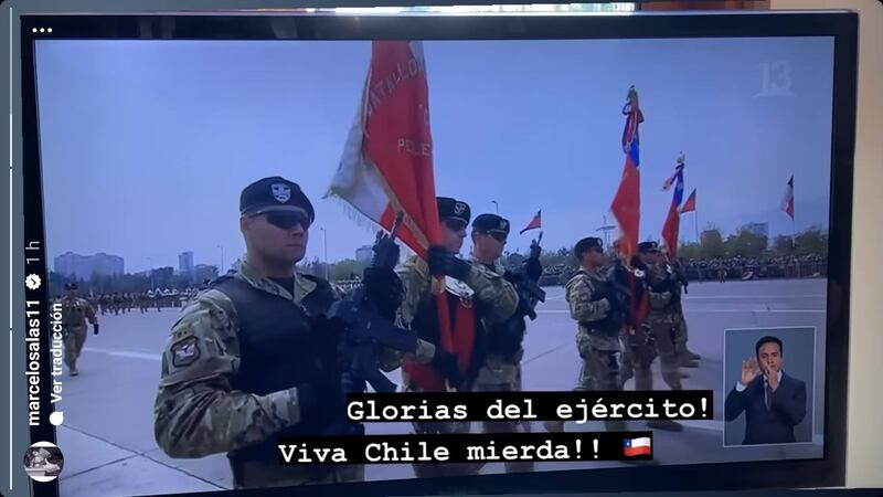 Marcelo Salas aplaudiendo la Parada Militar