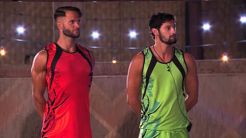 Duelo de eliminación entre Fabio Agostini y Jhonatan Mujica | Tierra Brava