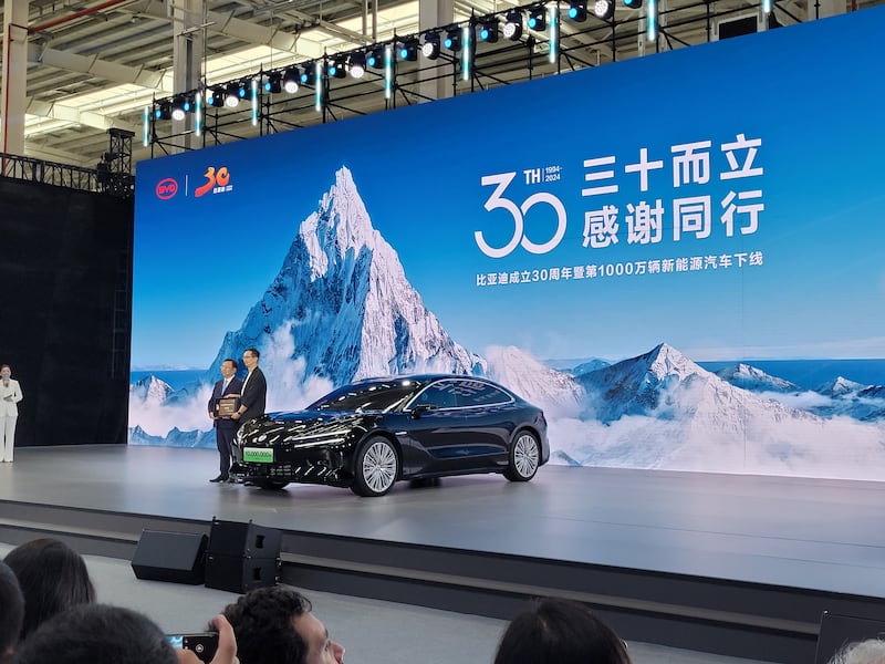 10 millones de autos NEV de BYD