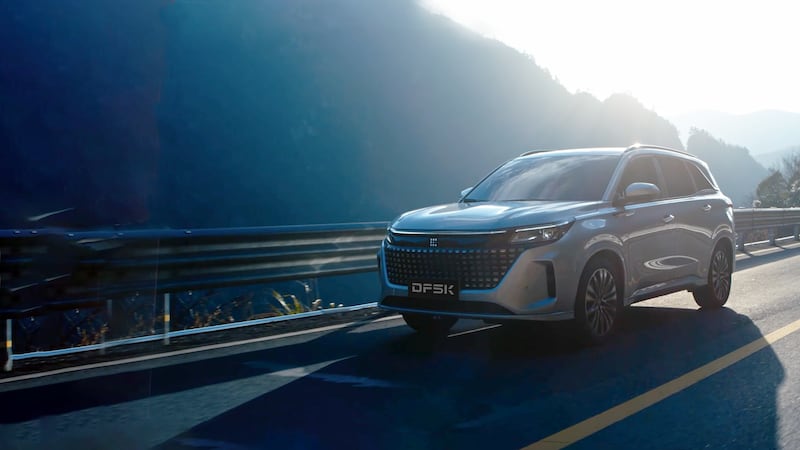 DFSK SUV 600 PHEV