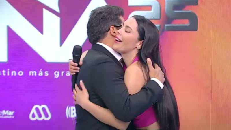 Recibimiento de Rafael Araneda en Mega | Captura: Mucho Gusto