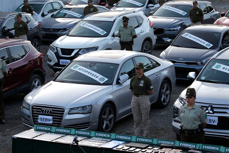 Desarticulación de banda dedicada al robo de autos dirigida por un reo desde cárcel de Colina