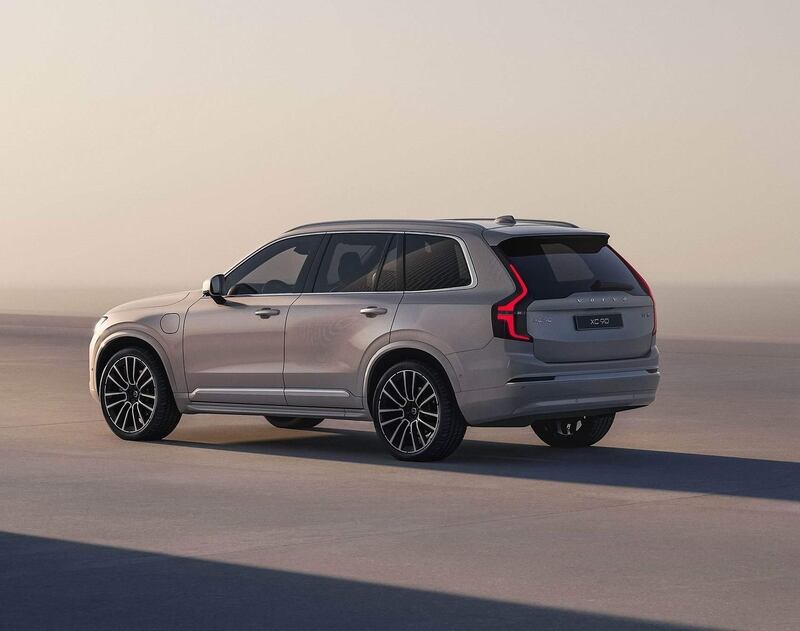 Volvo XC90 2025