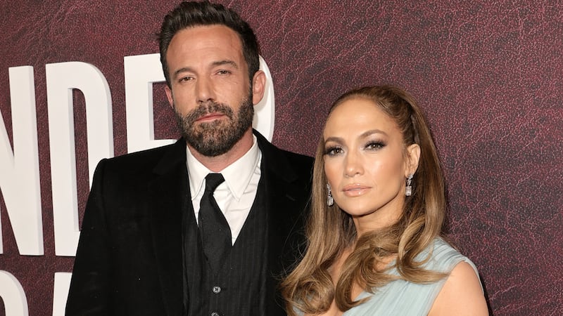 "Quizás necesite más vacaciones": captan a JLo  tras reunirse con Ben Affleck y aseguran luce estresada