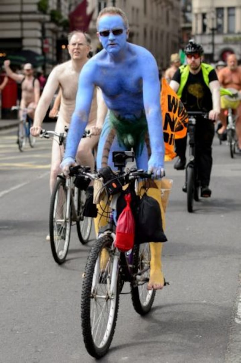 Fotos: Ciclistas desnudos toman las calles – Publimetro Chile