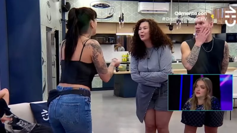 Camila Power y Michelle Carvalho | Captura: Gran Hermano de CHV