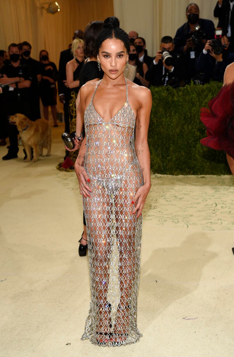 Más “vestidos desnudos”: ahora en la Gala del MET brillan Kendall Jenner y Zoë  Kravitz – Publimetro Chile