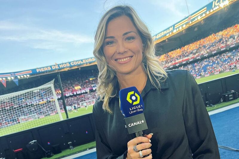 Laure Boulleau, exfutbolista y actual comentarista