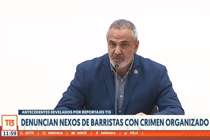 El presidente de la ANFP negó que el órgano del fútbol chileno haya intervenido para que barrista de la U involucrado en asesinato de hincha de Colo Colo pudiera entrar a los partidos del cuadro universitario pese a tener prohibido el acceso.