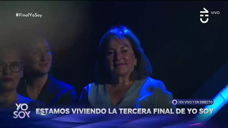 “Me alegro muchísimo que sea este el programa que viniera, porque me siento orgullosa de trabajar acá”, mencionó.

“Y quiero que ella también se sienta orgullosa de lo que todos hacemos”, añadió.

Finalmente, Fran García-Huidobro se sinceró sobre su paso por Yo Soy. “A mí me costó aceptar la oferta de ser jurado de este programa, porque yo no entendía mucho que las personas quisieran ser otro”, dijo.

“Después descubrí el arte de la imitación, lo difícil que es”, cerró.