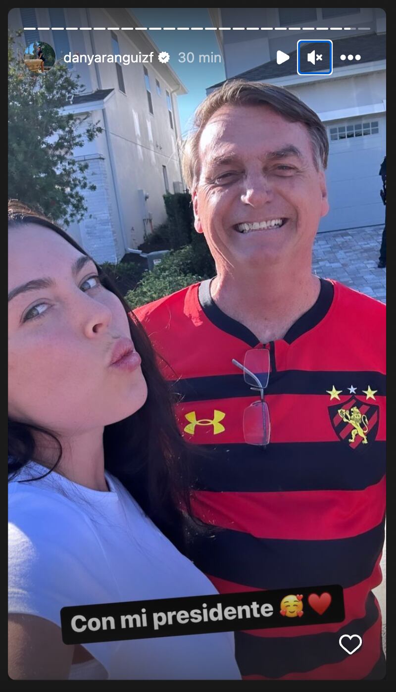 Daniela Aránguiz y Jair Bolsonaro | Fuente: Instagram