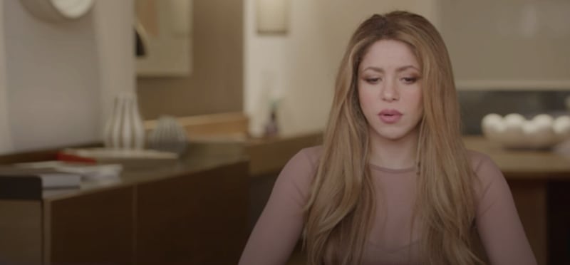 Shakira aparta su mirada cuando habla del sueño de su familia con Piqué