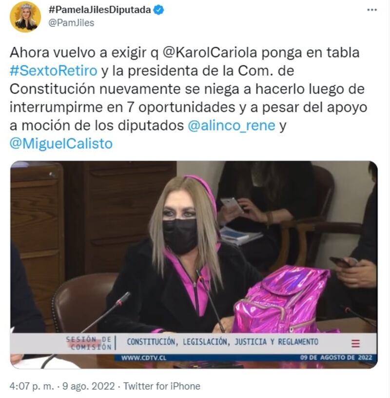 La diputada Pamela Jiles nuevamente acusó a Karol Cariola de no querer poner en tabla de la Comisión Constitución de la Cámara Baja la discusión de un proyecto de sexto retiro del 10% de los fondos de pensiones.