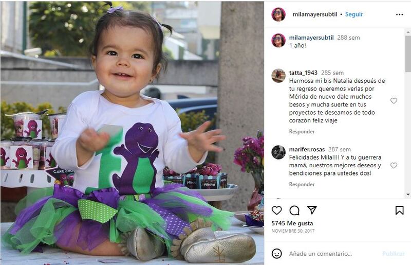 Mila Mayer Subtil en la fiesta de su primer cumpleaños