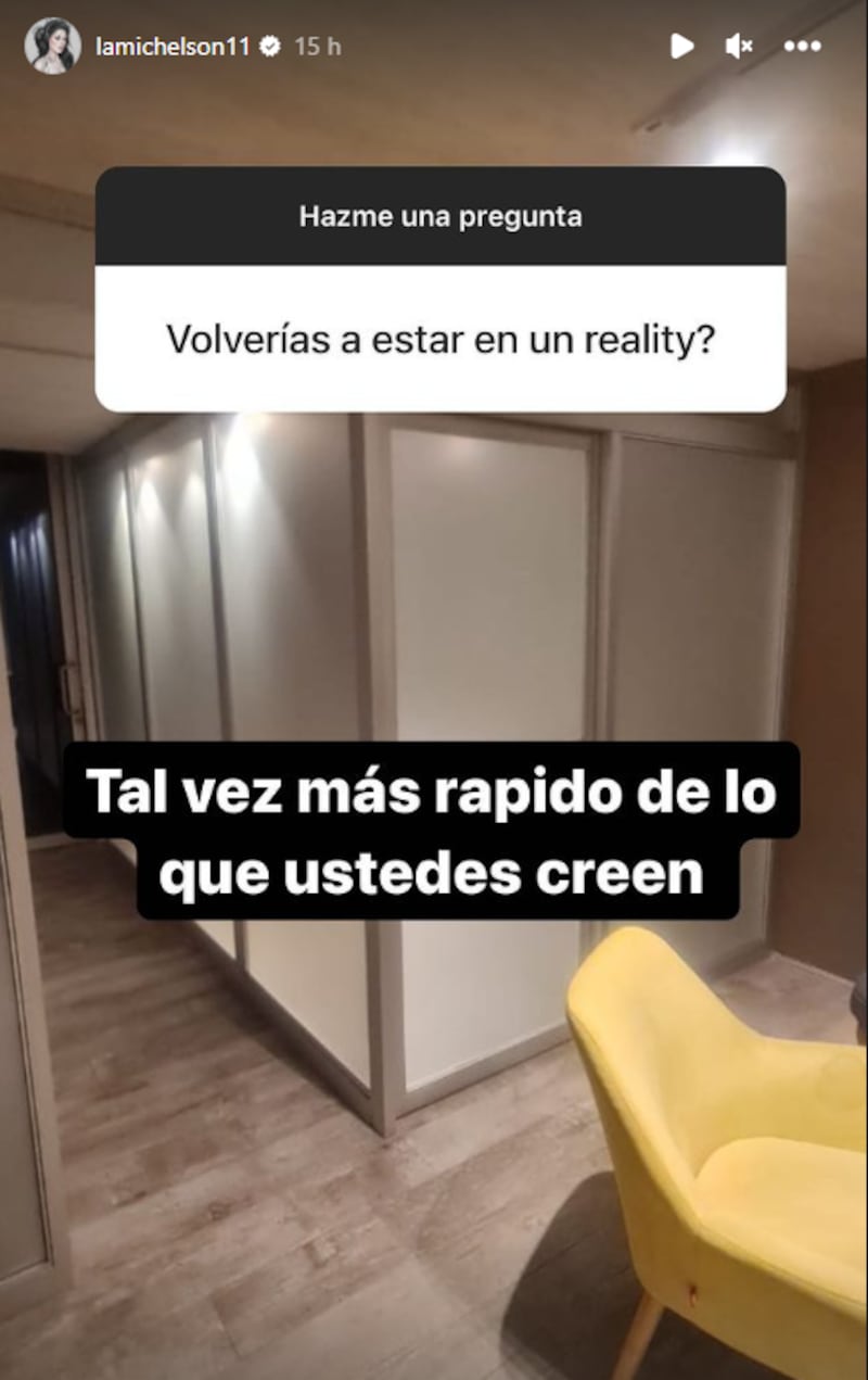 Si de rumores se trata, este es muy sabroso para los televidentes que siguen de cerca el reality  Gran Hermano. Esto, porque debido al tímido rating que ha tenido el programa estrella de CHV, las mentes pensantes a cargo del proyecto de telerrealidad estarían buscando nuevos atractivos para conquistar un mayor número de audiencia. 
Y ese atractivo sería nada menos que incorporar caras conocidas al interior de la casa estudio ubicada en Argentina. 
Según rumores de pasillo que llegaron hasta Publimetro, distintas personalidades del mundo de la farándula podrían ingresar al encierro, cuyos primeros nombres que se dieron a conocer serían el de Daniela Aránguiz e Ignacia Michelson, siendo esta última quien aumentó la especulación tras una publicación en sus historias de Instagram. 
Le preguntaron