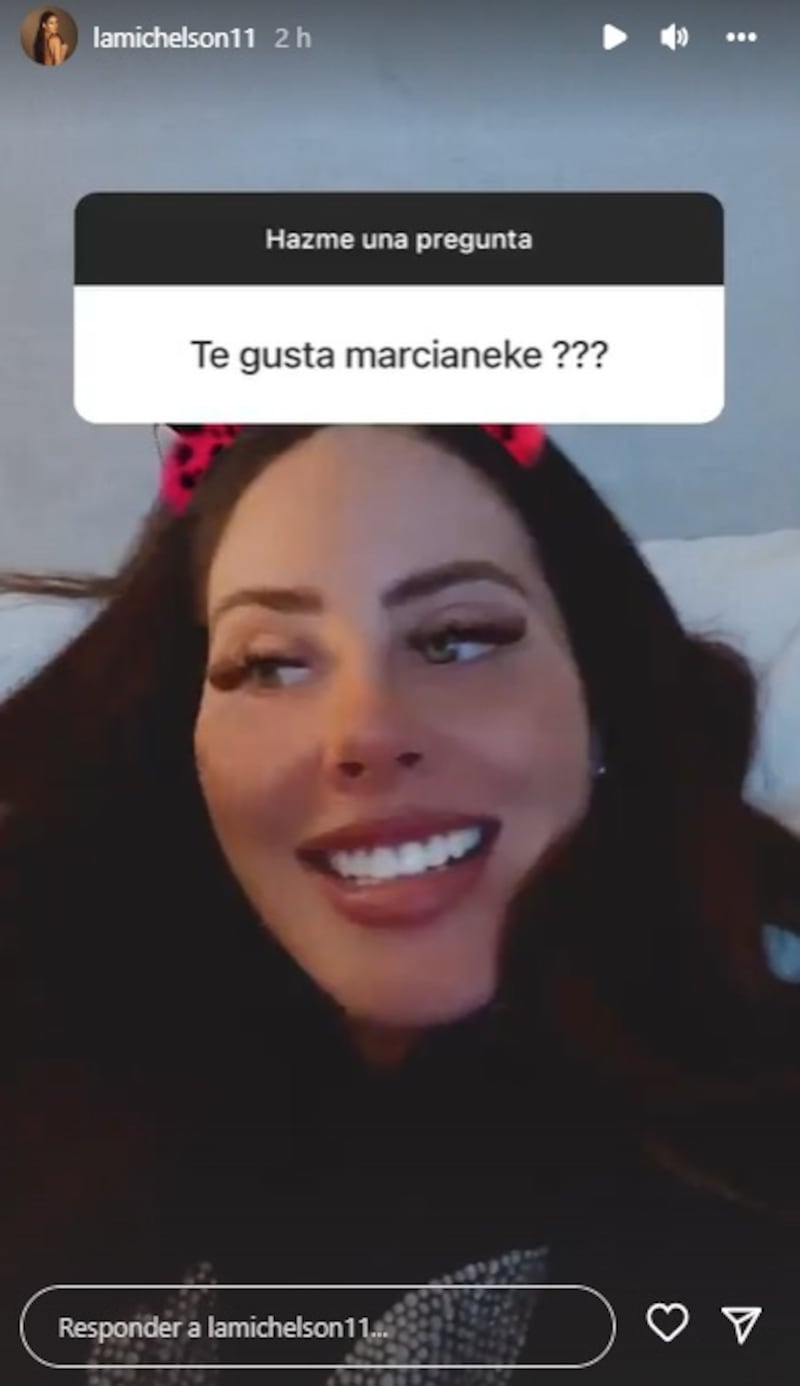 Ignacia Michelson reconoció a sus seguidores de redes sociales que le gusta Marcianeke.