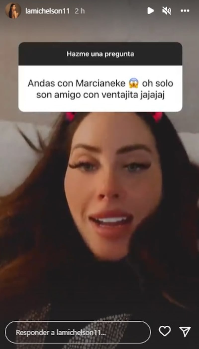 Ignacia Michelson dio pistas de un posible romance con el cantante Marcianeke.