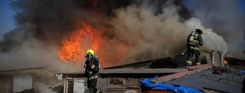 Bomberos de Santiago entrega 5 recomendaciones para prevenir emergencias durante las Fiestas Patrias