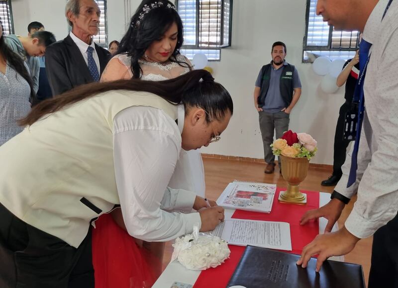 Novias en cárcel de San Miguel