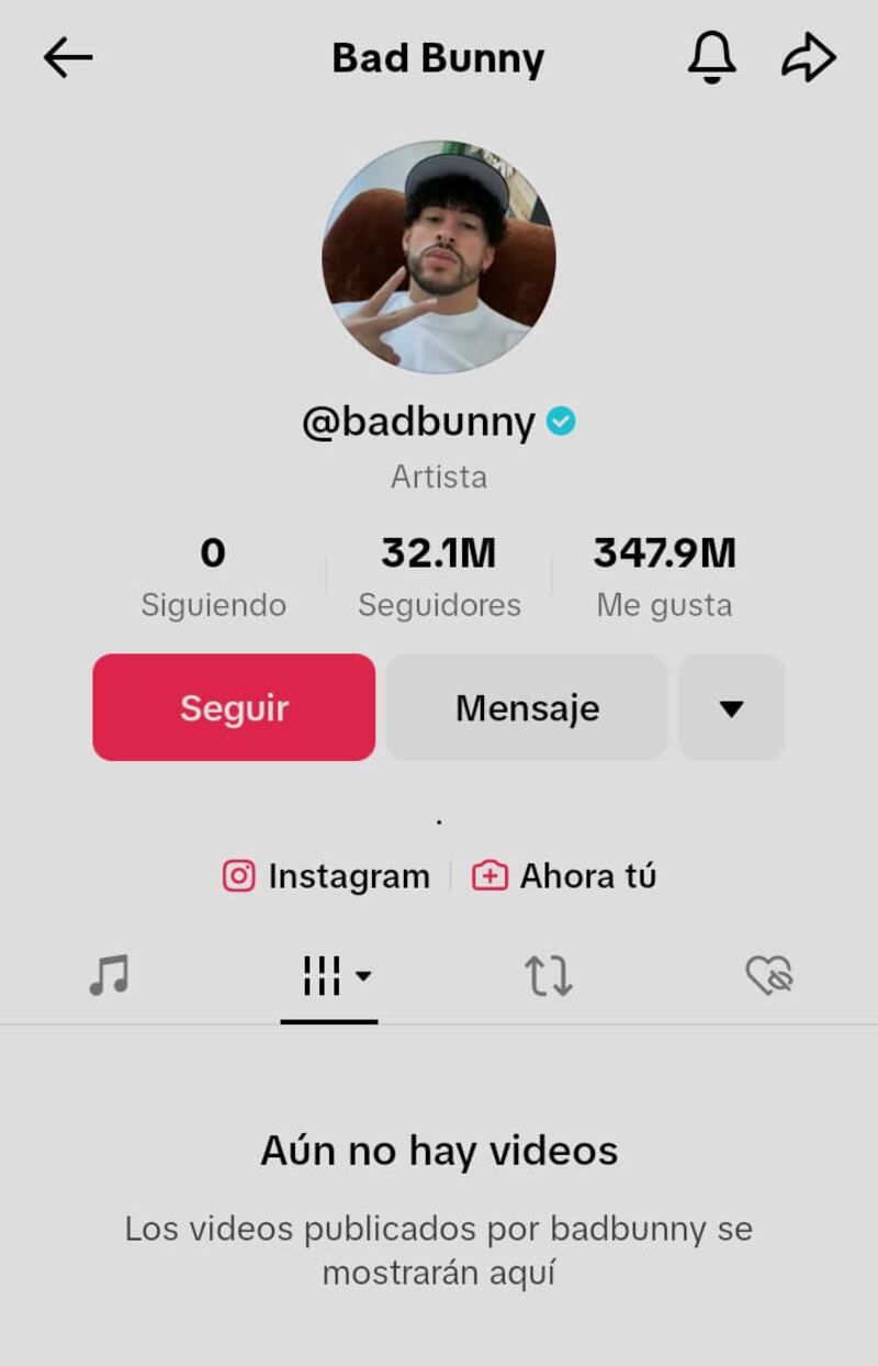 Bad Bunny está molesto porque una canción creada usando su voz con inteligencia artificial se hizo viral en redes sociales