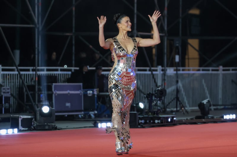 FESTIVAL VIÑA  2025 : Tonka Tomicic Gala del  Festival  Viña del Mar | 21 FEBRERO 2025/ VALPARAISO
Tonka Tomicic durante la Gala del Festival de Viña del Mar 2025, en el Sporting de Viña del Mar.
FOTO: SEBASTIANA RÍOS MORALES/AGENCIAUNO