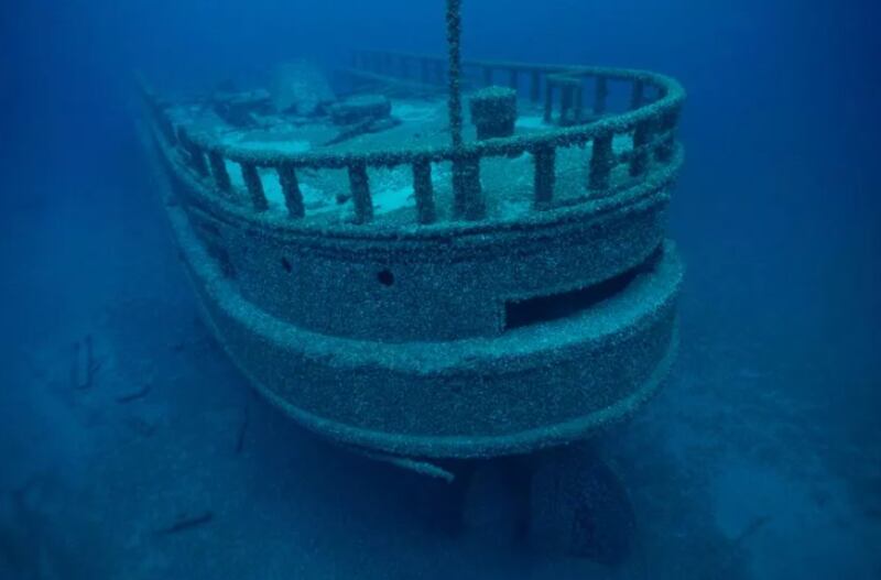 Descubrieron un barco que se hundió durante una tormenta de nieve hace 130 años.