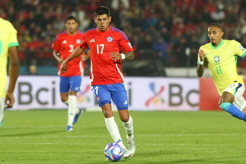 CLASIFICATORIAS 2026: Chile vs Brasil | 10 de Octubre de 2024/SANTIAGO

Esteban Pavez,durante el partido válido, por la novena fecha de las clasificatorias mundialistas entre las selecciones de Chile y Brasil, disputado en el Estadio Nacional

FOTO: DANIEL ESCOBAR/AGENCIAUNO