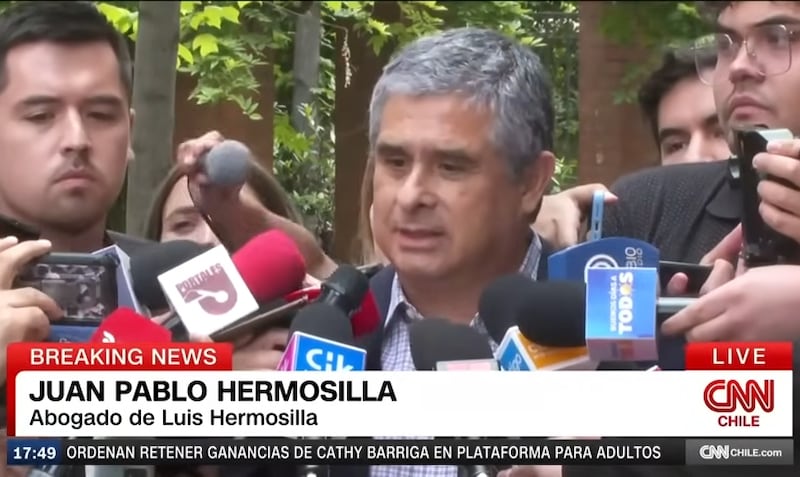 El hermano y abogado defensor de Luis Hermosilla entregó el listado de fiscales que mantuvieron contacto con su defendido a través de chats en aplicaciones de mensajería.